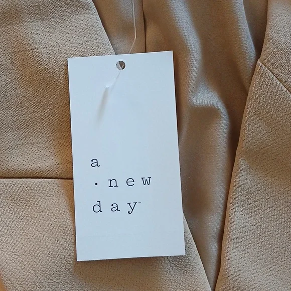 A New Day, Beige Double-Breasted Blazer.Size XL - Picture 10 of 11